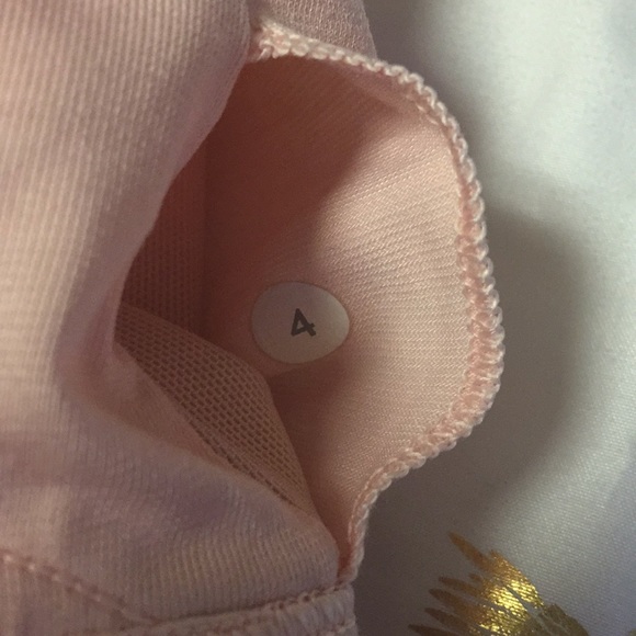 Lululemon sports bra - Picture 3 of 3